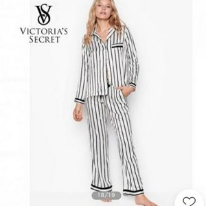 RARE - VICTORIA’S SECRET - Satin PJ Set xs | fits like M